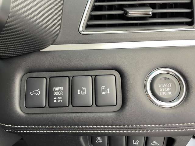 【運転席操作部】快適なドライブを楽しむための機能が装備されています！運転席から触れるので、使いやすいです！除菌プランいれていただくと、さらに清潔で安心していただけます！