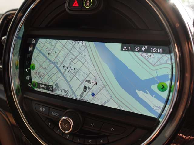 純正ナビ装着車です。Bluetooth接続可能です。