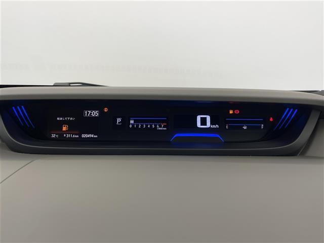 【スピードメーター】メーターがシンプルで見やすく運転しやすいですね！