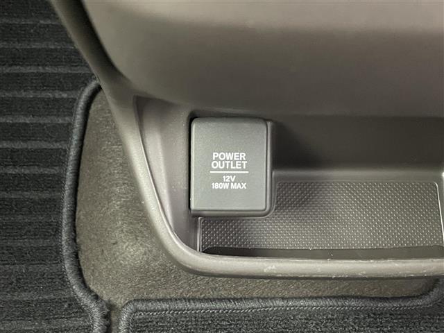 【運転席操作部】快適なドライブを楽しむための機能が装備されています！運転席から触れるので、使いやすいです！除菌プランいれていただくと、さらに清潔で安心していただけます！