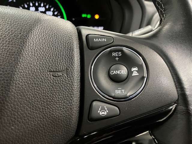 ドライブに大きな安心をもたらす安全運転支援システムHondaSENSING搭載！ミリ波レーダー×単眼カメラなどの高い検知能力で運転をサポートします。