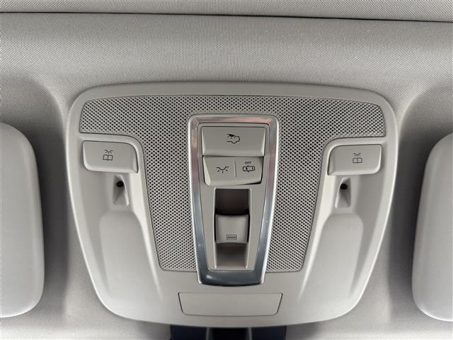 修復歴のある車は販売いたしません。厳格な検査をクリアした安心できるお車をご提案させていただきます。