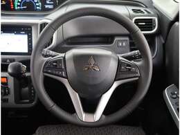 本革巻ステアリングホイール