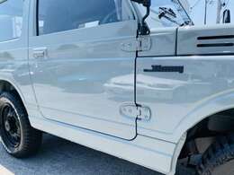 オートローンの取り扱いもしています。来店しなくても審査は可能なので、お気軽にお問い合わせください。