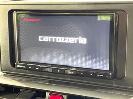 【ナビゲーション】使いやすいナビで目的地までしっかり案内してくれます。各種オーディオ再生機能も充実しており、お車の運転がさらに楽しくなります！！