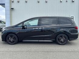 WECARSの在庫ページをご覧いただき誠にありがとうございます！WECARSは「お客様第一」をモットーにお客様のカーライフを全力でサポートいたします！