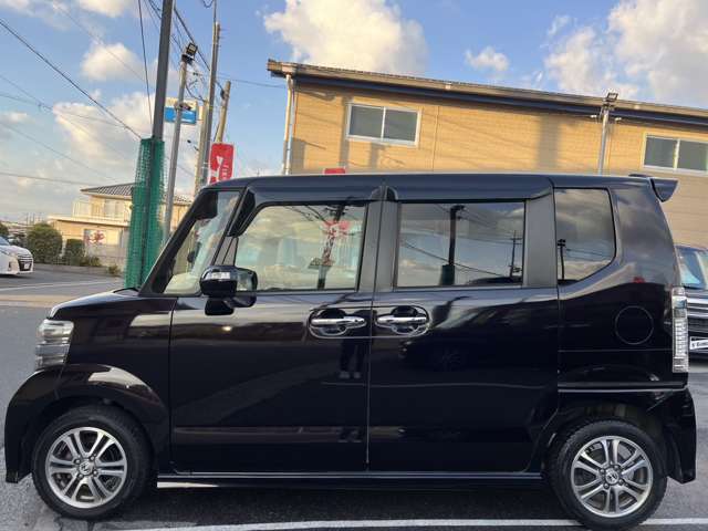 【仕入れプロが拘り抜いた車両】当店の展示車両はメーターの改ざん、修復歴の不当表示は一切ございません。安心してお買い求めください。KS-SELECTION　泉北店　072-349-7124