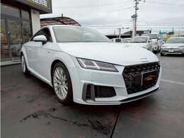 ご来店希望のお客様はカーセンサーのお問い合わせから「来店予約」をお使いください。