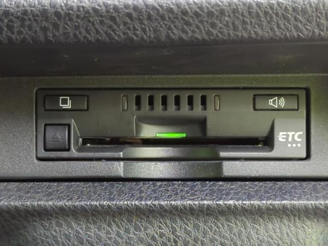 お車に合わせて無料保証以外にも、保証範囲、期間、距離を拡充させた有料保証もご用意しております！中古車の購入が初めてで不安・・・というお客様もご安心ください！