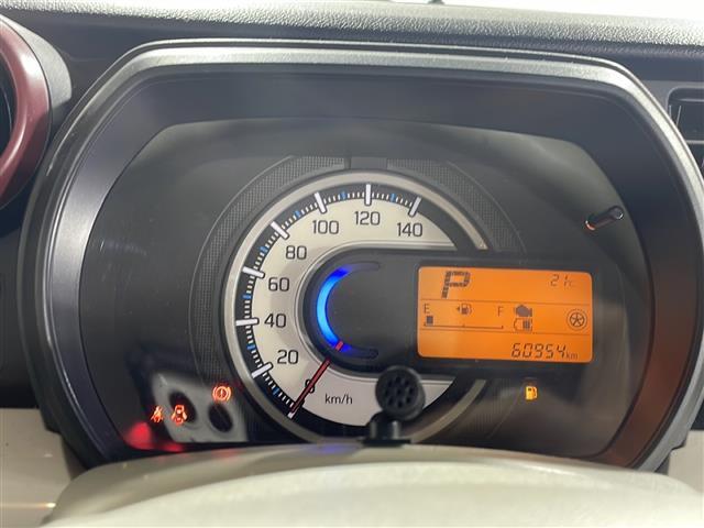 【スピードメーター】メーターがシンプルで見やすく運転しやすいですね！