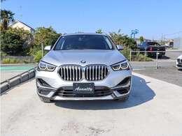 輸入車が初めてという方にも安心してお買い求め頂けるよう修復歴無し・実走行車・正規ディーラー車を厳選して仕入れております。