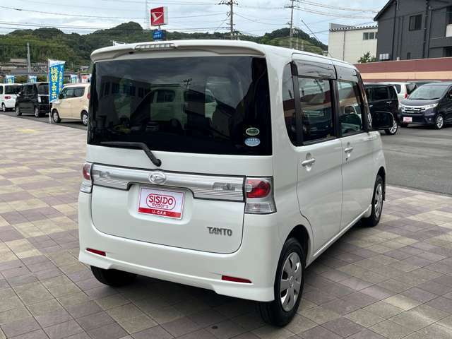 県外販売についても販売から納車までの実績がございますので遠方の方もご安心してご検討いただけます。