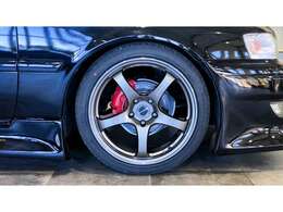 ☆新品フルタップ車高調☆新品クロススピード　CR5　18インチアルミホイール　新品タイヤ☆カラーキャリパー☆