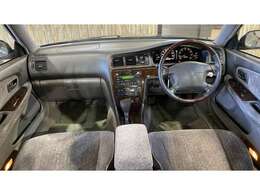 ☆オートエアコン☆キーレス☆運転席パワーシート☆