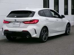 名鉄AUTOオリジナルコーティングMコートをはじめウインドフィルム施工、ドライブレコーダー取付、BMWパフォーマンスアクセサリーなど各種承ります。