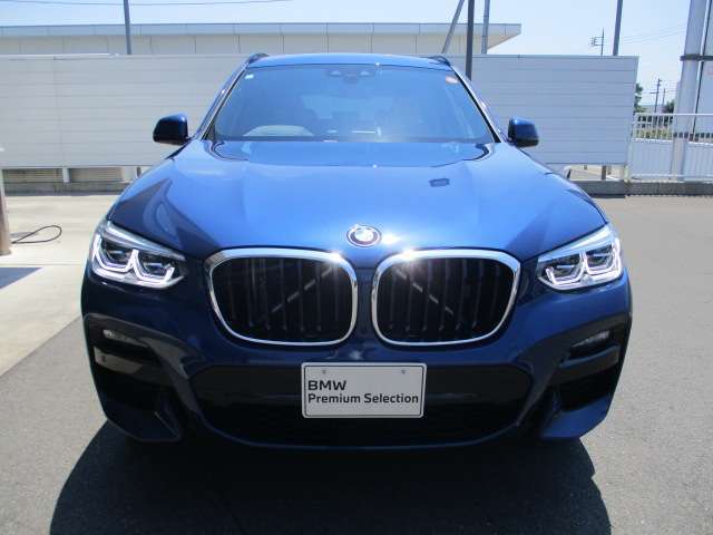 群馬BMWプレミアムセレクション前橋は認定中古車販売のスペシャリストとして品質へのこだわり、特に喫煙歴の無いだれもが気持ちよく購入検討いただける車両を展示しております。遠方からもお問い合わせください。