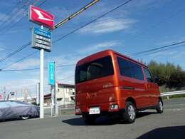 【車でお越しの場合】国道23号線の有松インターで下車して南に向かい2つ目の信号をこえて、すぐ右側にございます。カーセンサーの旗とダイハツのカンバンが目印です！