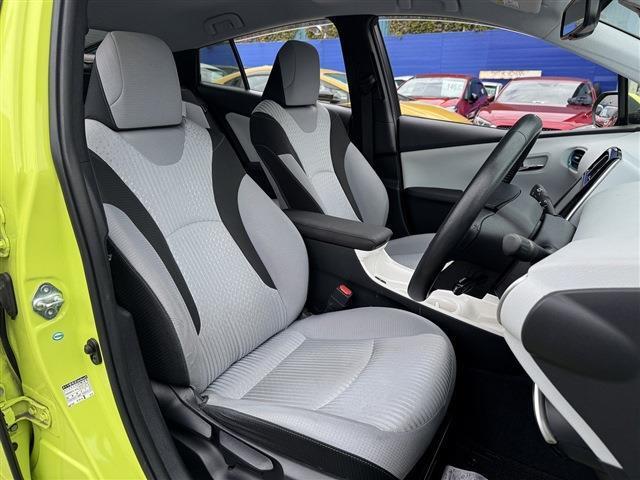 9inフルセグナビ・Bカメラ・BTオーディオ・LEDライト・ACC・LKA・HUD・BSM・AHB・Pアシスト・ETC・オートライト・本革ステア・15AW・ドアバイザー・プライバシーガラス