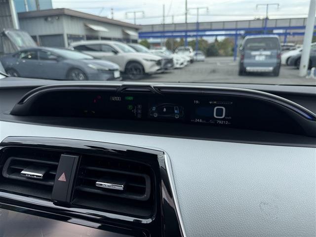 9inフルセグナビ・Bカメラ・BTオーディオ・LEDライト・ACC・LKA・HUD・BSM・AHB・Pアシスト・ETC・オートライト・本革ステア・15AW・ドアバイザー・プライバシーガラス