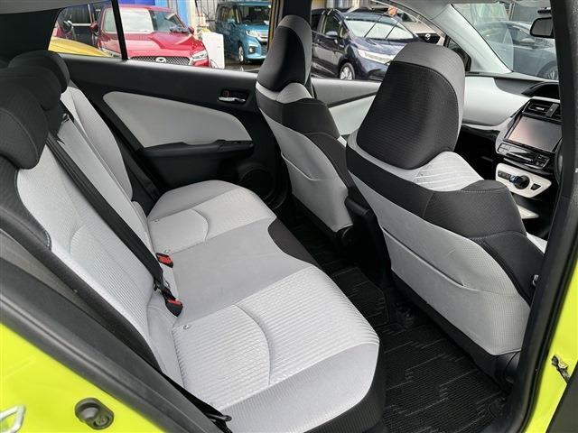 9inフルセグナビ・Bカメラ・BTオーディオ・LEDライト・ACC・LKA・HUD・BSM・AHB・Pアシスト・ETC・オートライト・本革ステア・15AW・ドアバイザー・プライバシーガラス