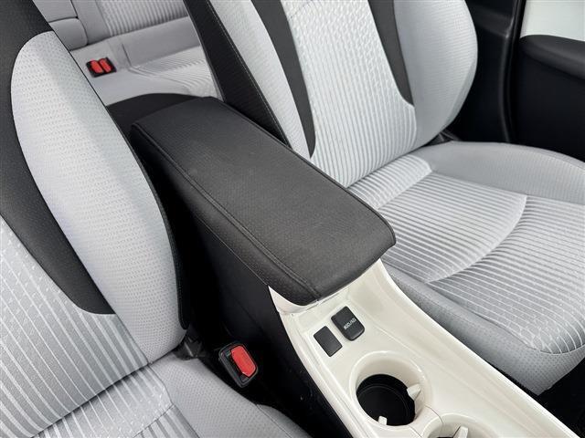 9inフルセグナビ・Bカメラ・BTオーディオ・LEDライト・ACC・LKA・HUD・BSM・AHB・Pアシスト・ETC・オートライト・本革ステア・15AW・ドアバイザー・プライバシーガラス