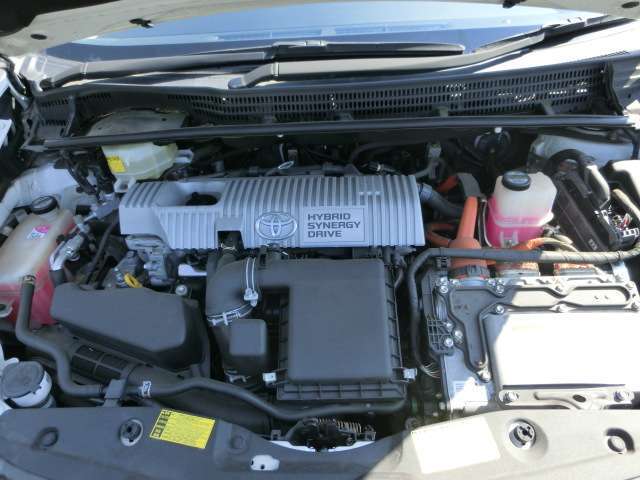 ☆エンジンルームです☆ご不明の点がございましたら、お気軽に048-972-4951までご連絡ください。お客様よりのご連絡、スタッフ一同心よりお待ちしております☆