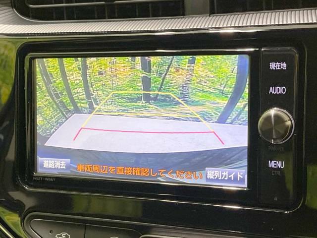 【バックカメラ】駐車時に後方がリアルタイム映像で確認できます。大型商業施設や立体駐車場での駐車時や、夜間のバック時に大活躍！運転スキルに関わらず、今や必須となった装備のひとつです！