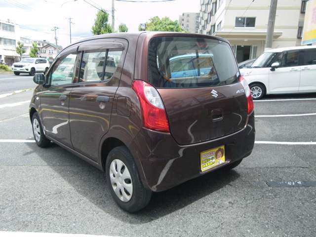 大きな傷や凹みもほとんどなく綺麗なお車！