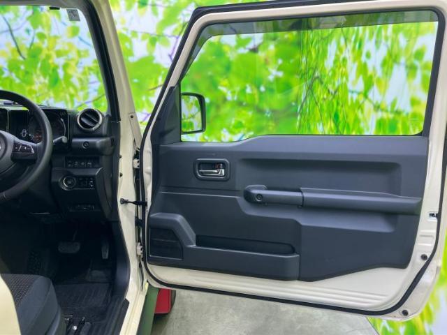 WECARS（ウィーカーズ）は全国250店舗展開！お客様が安心してカーライフをお楽しみいただけるよう社員一同心を込めてサポートいたします。