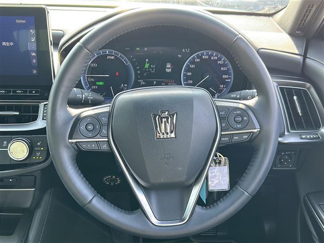 気になる車はすぐにお問い合わせください！画面右側の0066から始まる無料ダイヤルからお問い合わせ下さい！専門スタッフがお車のご質問にお答えいたします！