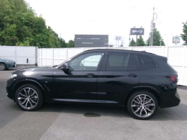 クオリティーの高い、デザイン、安全性、走りはBMWならでは！！新しいBMWで駆け抜ける歓びを体感してください！！