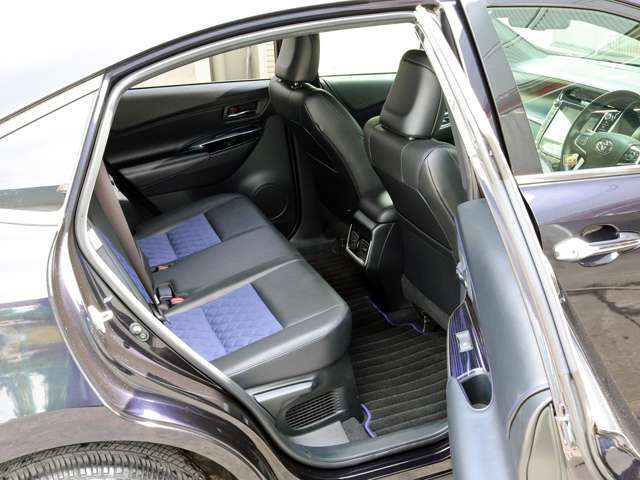 当店の車両は全車走行メーターチェック済です！当たり前ですが、正常な車両のみ展示販売をしております！カーセブンなら初めての車選びでも安心です！