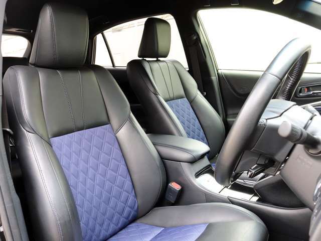 内外装クリーニング済みです！車両品質には自信がございます！是非お気軽にご来店下さい！