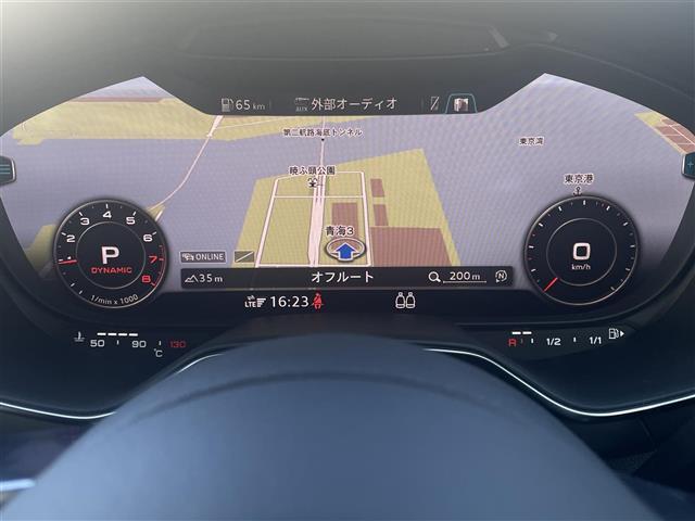 LIBERALAは、輸入車選びの新たなスタイルを提案するインポート・セレクト・ブランドです。オーナー様となる方がクルマから直接感じる感性を第一にした、最良の一台との出会いをコーディネートいたします。