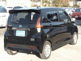 自社車検整備工場・鈑金塗装工場完備！！もしもの時も安心のアフターサービス！！