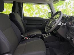 「この車の写真をもっと見たい」「状態が気になる」「この装備はついている？」どんな小さな疑問でもお気軽にお問い合わせください！