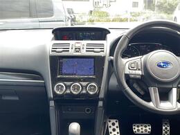 安心の全車保証付き！（※部分保証、国産車は納車後3ヶ月、輸入車は納車後1ヶ月の保証期間となります）。その他長期保証(有償)もご用意しております！※長期保証を付帯できる車両には条件がございます。