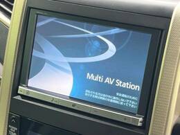 【純正8型ナビ】人気の純正8型ナビを装備しております。ナビの使いやすさはもちろん、オーディオ機能も充実！キャンプや旅行はもちろん、通勤や買い物など普段のドライブも楽しくなるはず♪