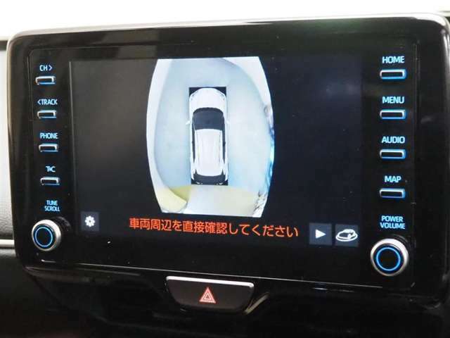 パノラミックビューモニターで狭い駐車もこれで安心♪