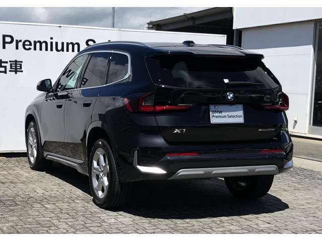 BMW専門のメカニックが100項目にも上る点検整備を徹底的に実施！ご納車後も全国の正規ディーラーで受けられる保証が付いております。MieChuoBMWでは、保障費用は車両本体価格に含まれます！