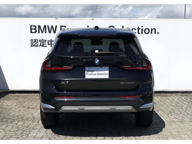BMW専門のメカニックが100項目にも上る点検整備を徹底的に実施！ご納車後も全国の正規ディーラーで受けられる保証が付いております。MieChuoBMWでは、保障費用は車両本体価格に含まれます！