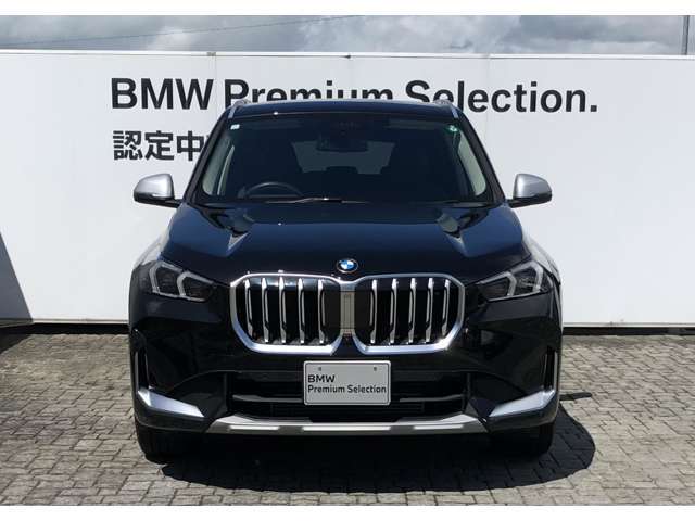 24時間、365日対応のBMWコールセンターがあなたの車をサポートします。当社販売車両は全車両サービス付帯！