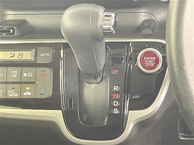 みなさまのお車選びのお手伝いをさせてください！スタッフ一同心よりご来店、お問い合わせをお待ちしております！