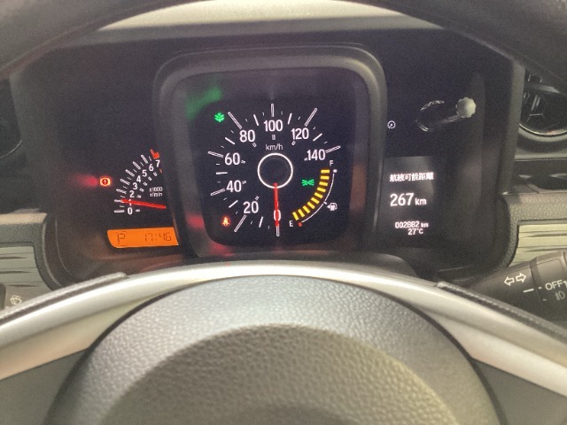 Honda車が初めての方にも扱いやすく分かりやすいインパネ周りと各種スイッチ類です。