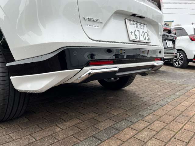 リアロアースカート(クロームメッキガーニッシュ付き)。メッキ素材ですのでより個性的でかっこいい外観となっております！！