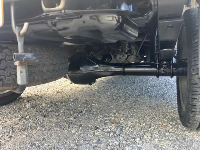 展示車除菌済みになります！ご覧の際は、シート・ドアノブ・シフトレバー等、除菌の上、安心してご覧になれます