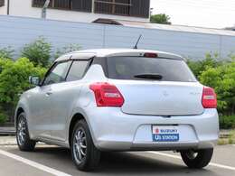 任意保険やJAFなどお車に関するサービス全般取り扱っております！すべてお任せください！