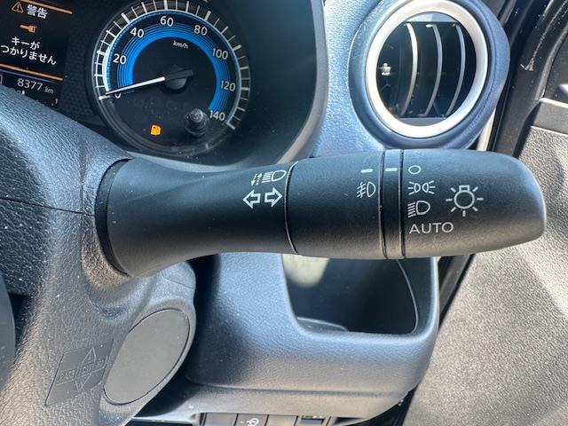 ◆オートライト【オートライトなのでライトのつけ忘れを気にすることなく運転が出来ます。】