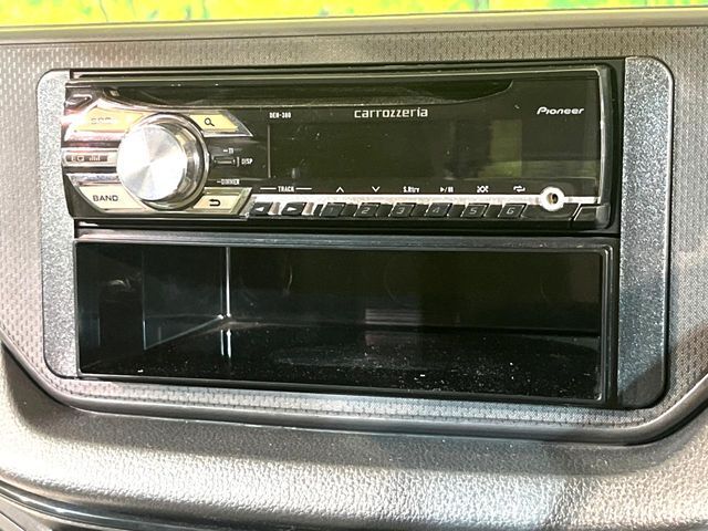 お好きな音楽を車内でお楽しみいただけます♪スピーカー交換・ウーハー追加などの音質向上や、最新ナビ・後席モニター等の取り付けも是非ご相談ください！