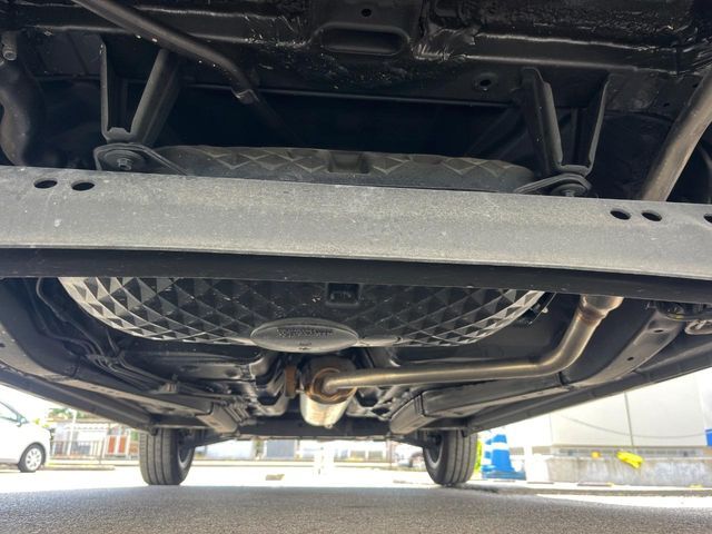 下回りがきれいなうちに、防錆加工の施工がオススメ。降雪地域はもちろん、沿岸部にお住いの方や、趣味でマリン・ウィンタースポーツをされる方にご好評いただいております。